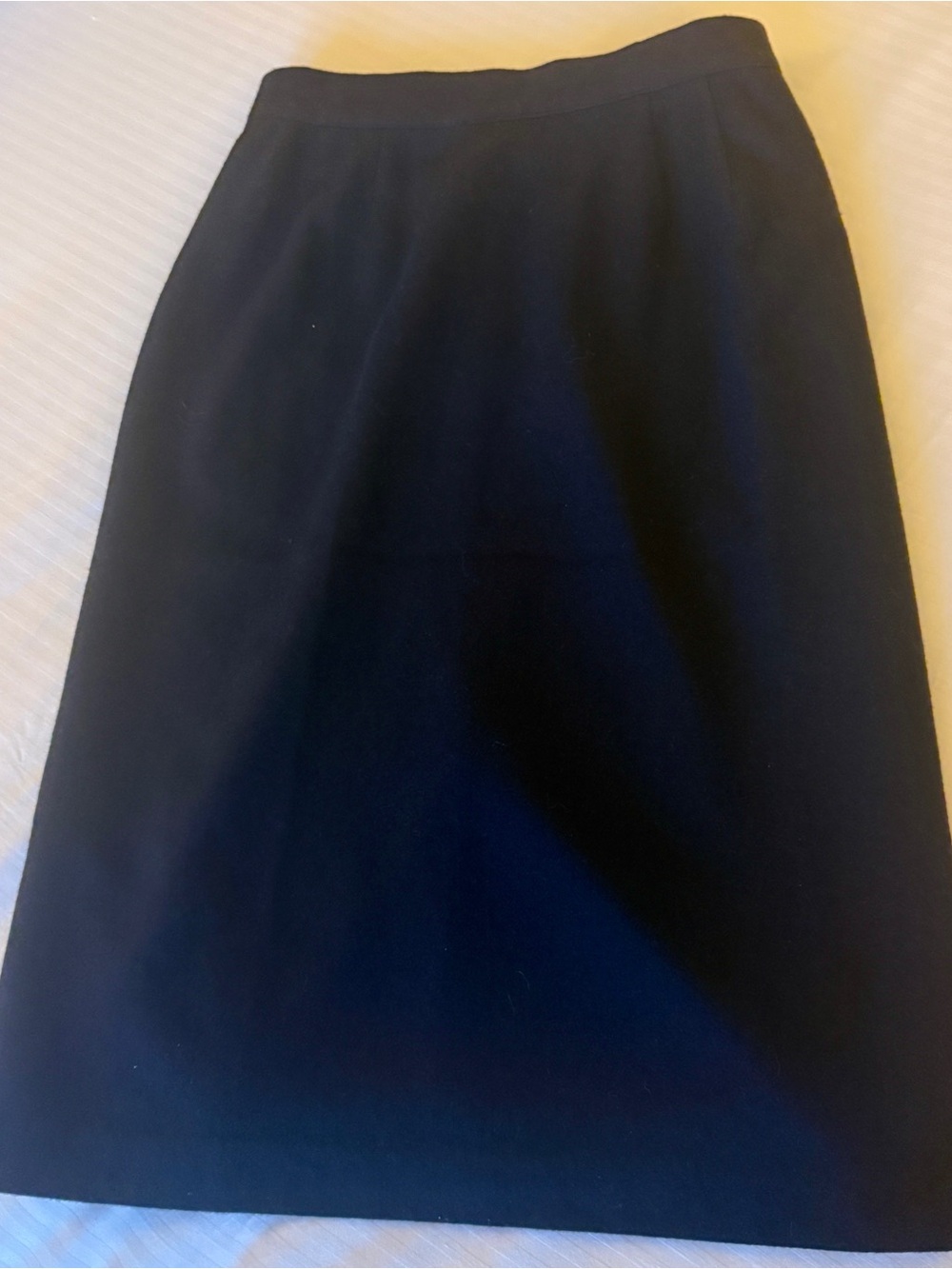 Vintage 100% Wool Women's Black  Pencil Skirt